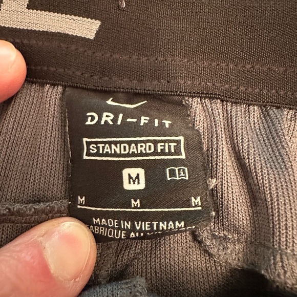 Nike Dri-Fit Grid Print 7" Athletic Shorts Iron Gray Black Size Medium - Picture 2 of 8
